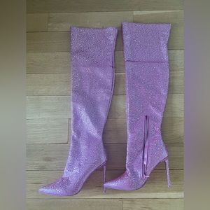 **SHIPS NEXT DAY** 🤝🎅🏼🎄 Steve Madden Pink Rhinestone Boots